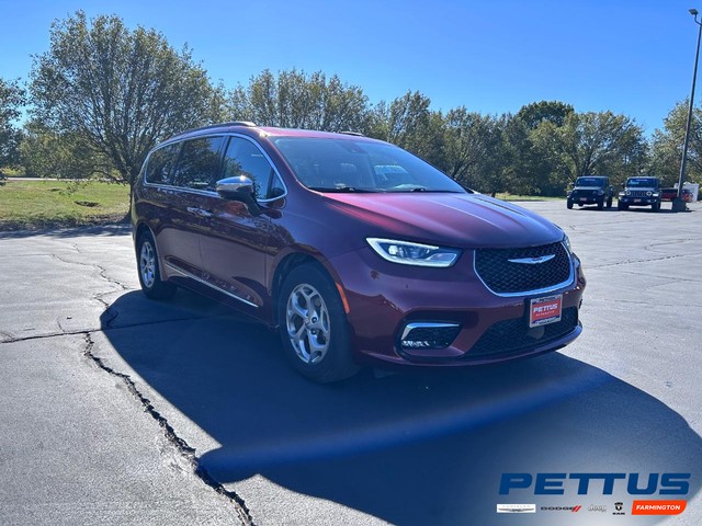 more details - chrysler pacifica