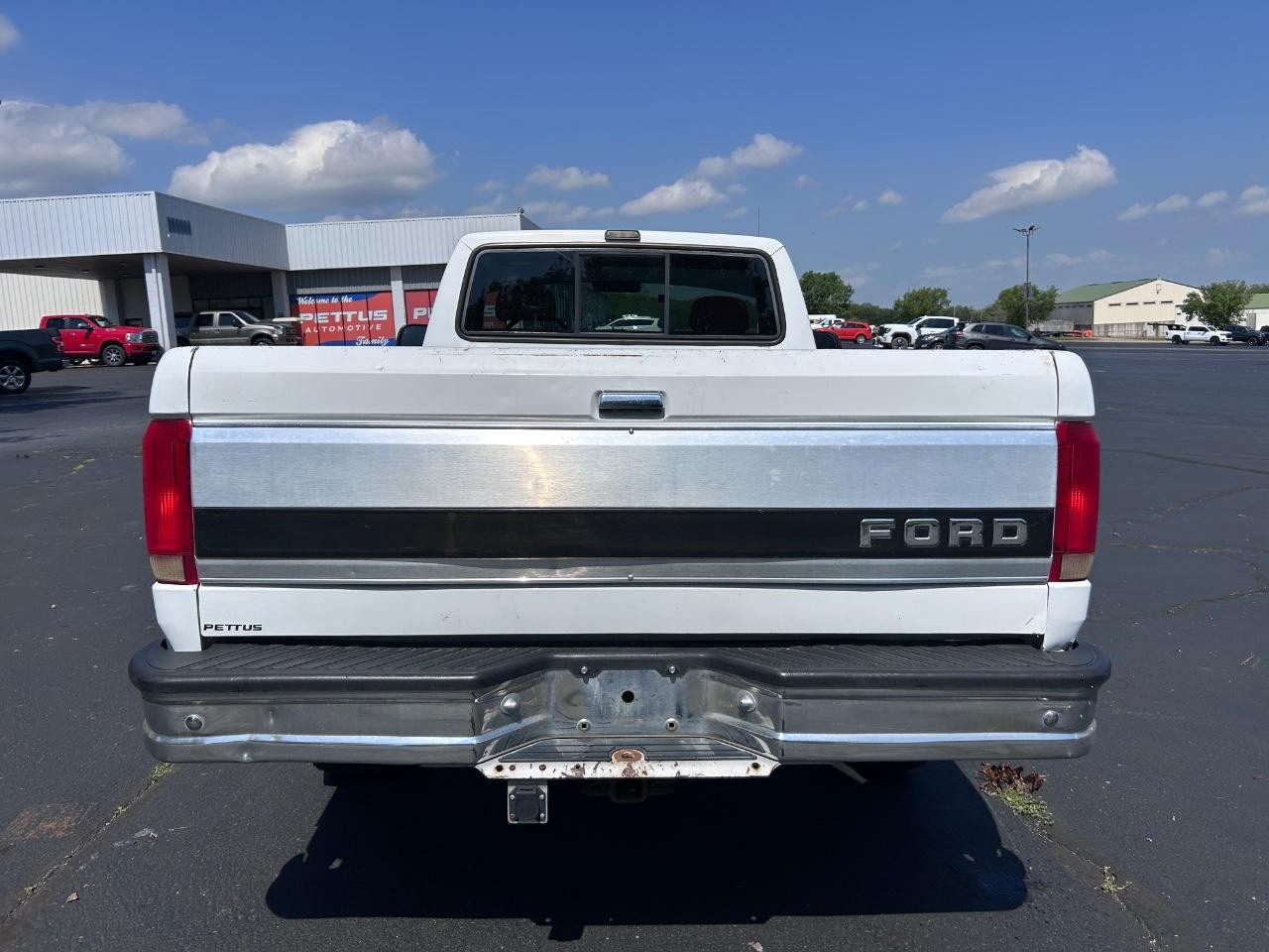 1992 Ford F-150 WB 4WD Undefined