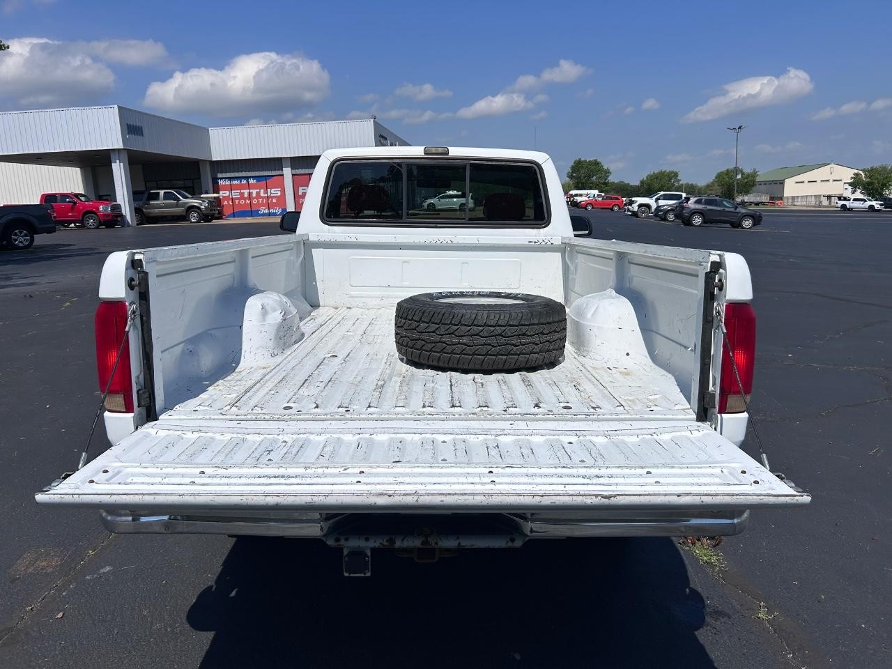 1992 Ford F-150 WB 4WD Undefined