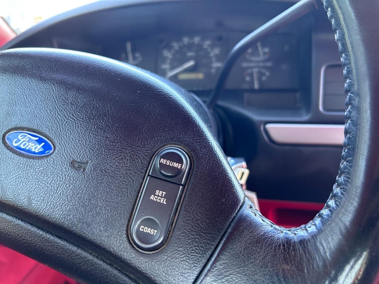 1992 Ford F-150 WB 4WD Undefined