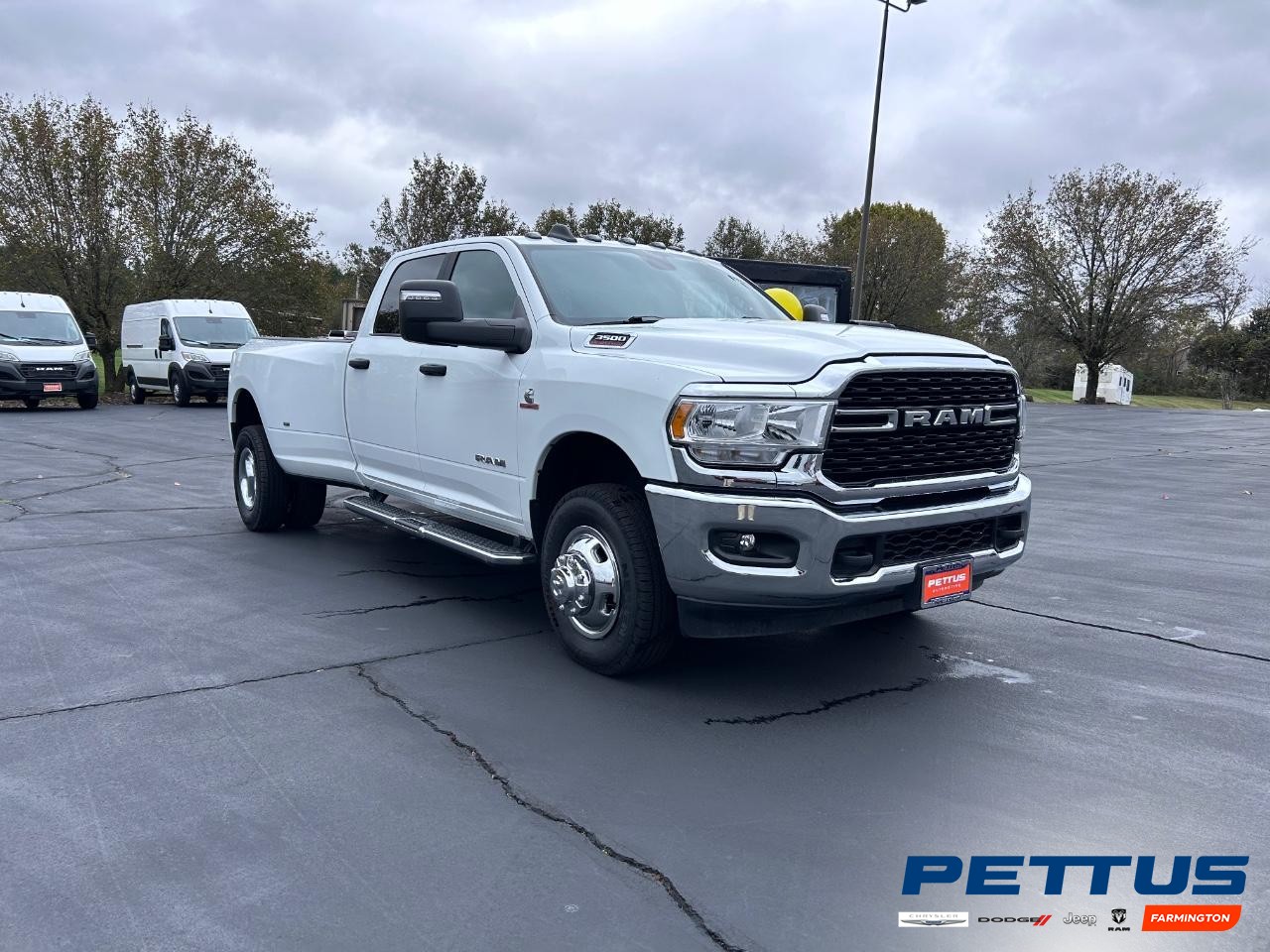 2024 Bright White Clearcoat Ram 3500 Big Horn Truck
