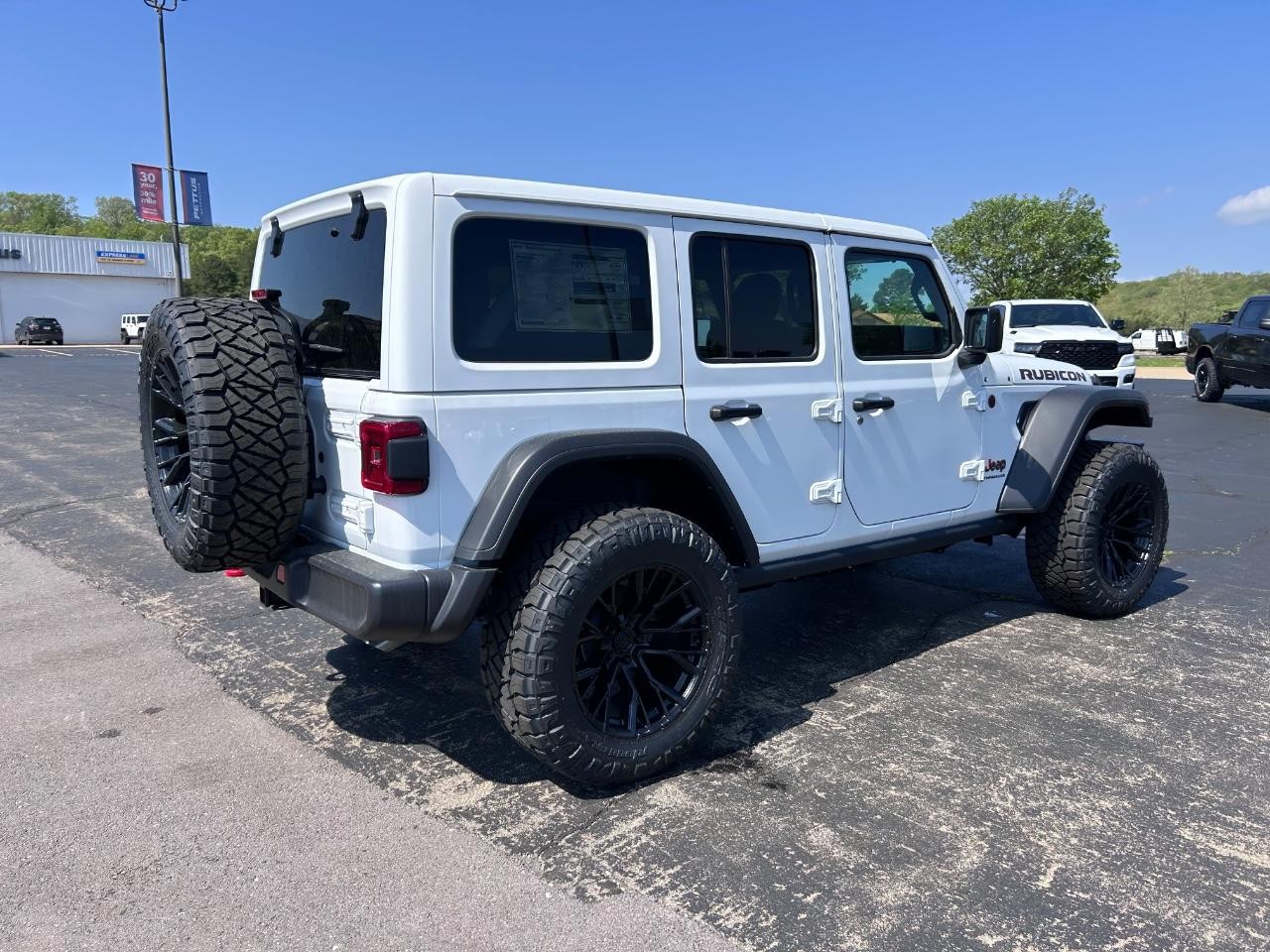 2025 Bright White Clearcoat Jeep Wrangler Rubicon 4X4 SUV