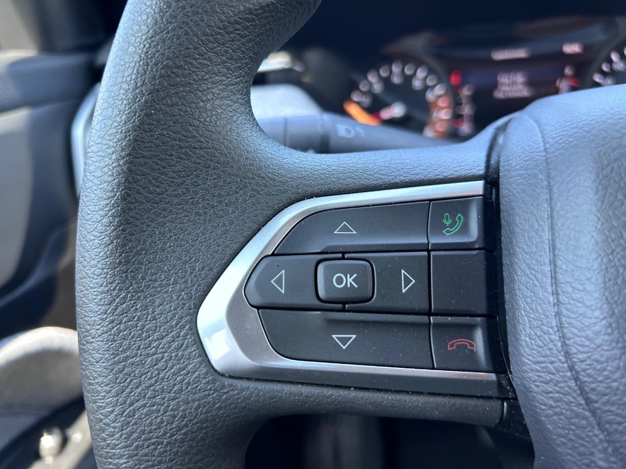 2025 Bright White Clearcoat Jeep Compass Sport 4X4 SUV