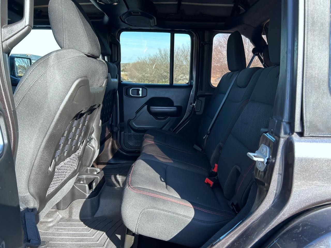2021 Granite Crystal Metallic Clearcoat Jeep Wrangler Unlimited Rubicon 4X4 SUV