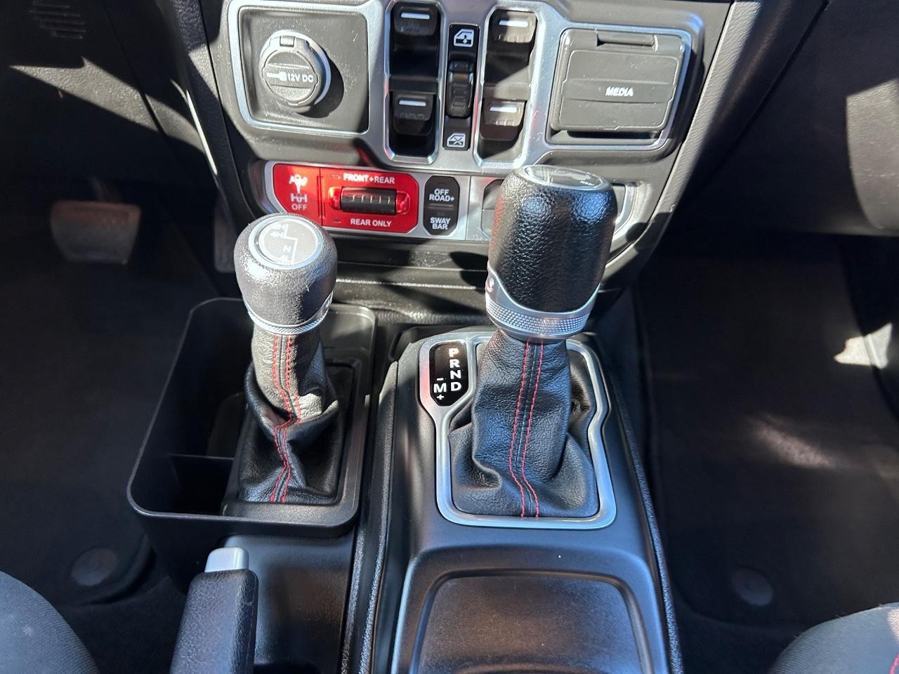 2021 Granite Crystal Metallic Clearcoat Jeep Wrangler Unlimited Rubicon 4X4 SUV