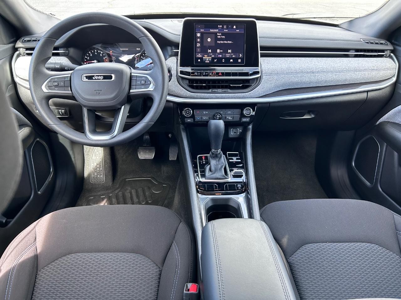 2025 Bright White Clearcoat Jeep Compass Sport 4X4 SUV