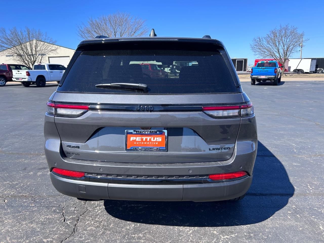 2025 Baltic Gray Metallic Clearcoat Jeep Grand Cherokee Limited 4X4 SUV