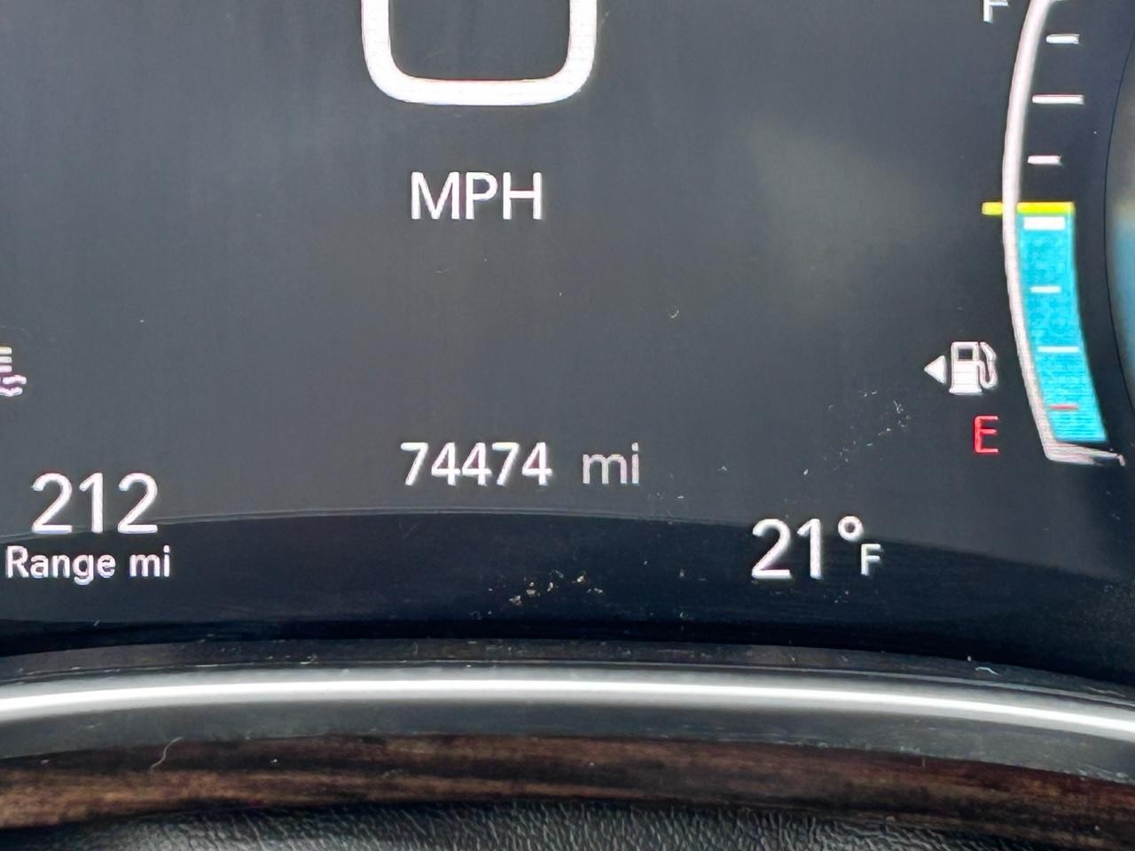 2022 Brilliant Black Crystal Pearlcoat Chrysler Pacifica Limited FWD Van