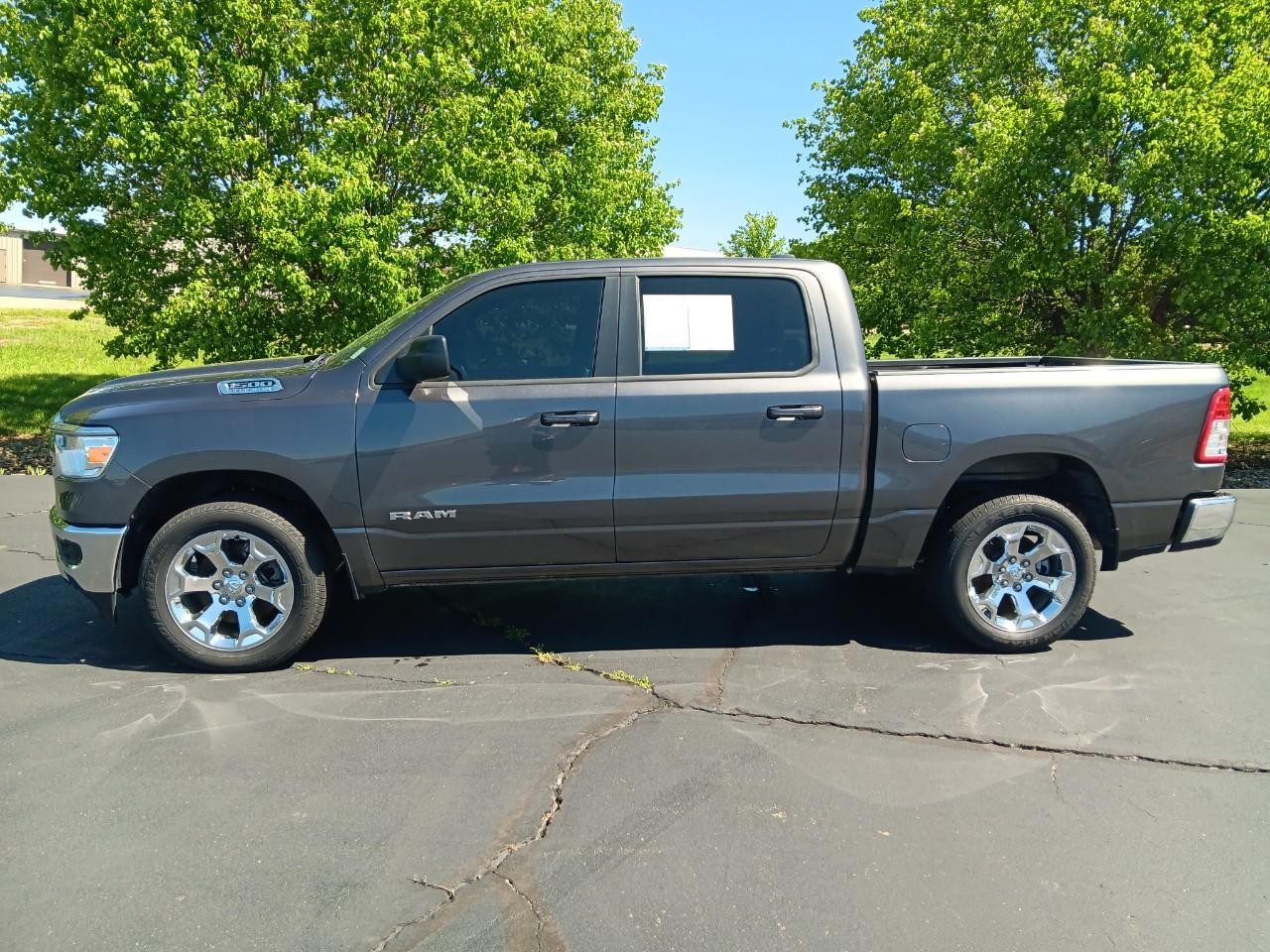 2022 GRAY Ram 1500 Big Horn/Lone Star 4X4 Truck