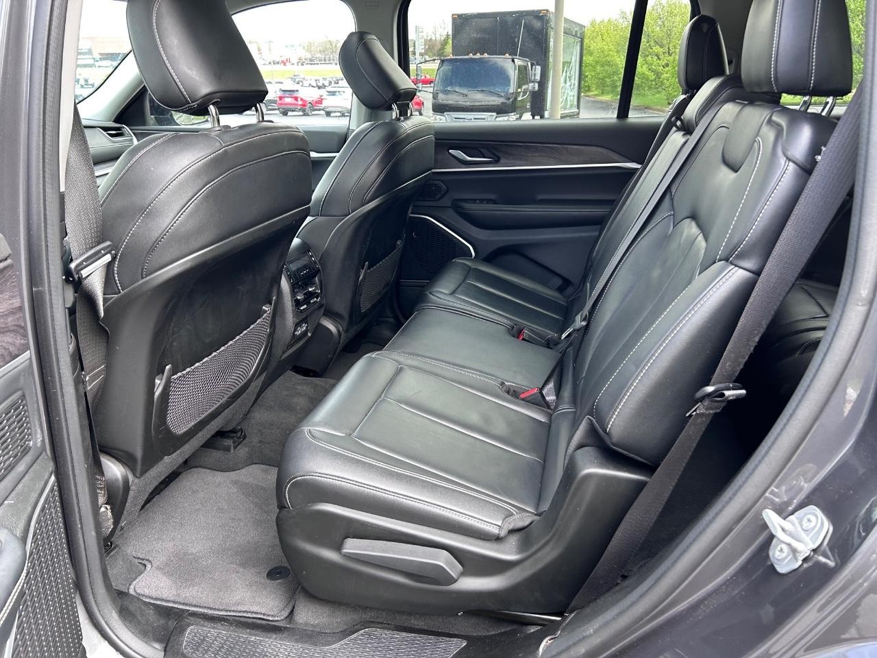 2022 Baltic Gray Metallic Clearcoat Jeep Grand Cherokee L Limited 4X4 SUV