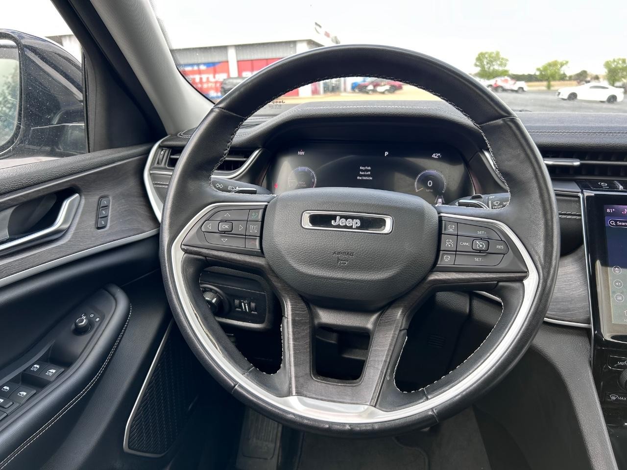 2022 Baltic Gray Metallic Clearcoat Jeep Grand Cherokee L Limited 4X4 SUV
