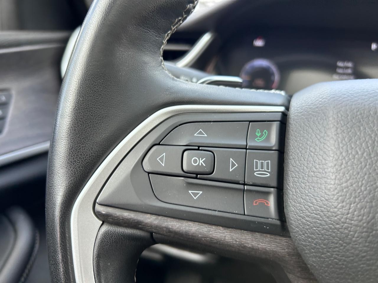 2022 Baltic Gray Metallic Clearcoat Jeep Grand Cherokee L Limited 4X4 SUV
