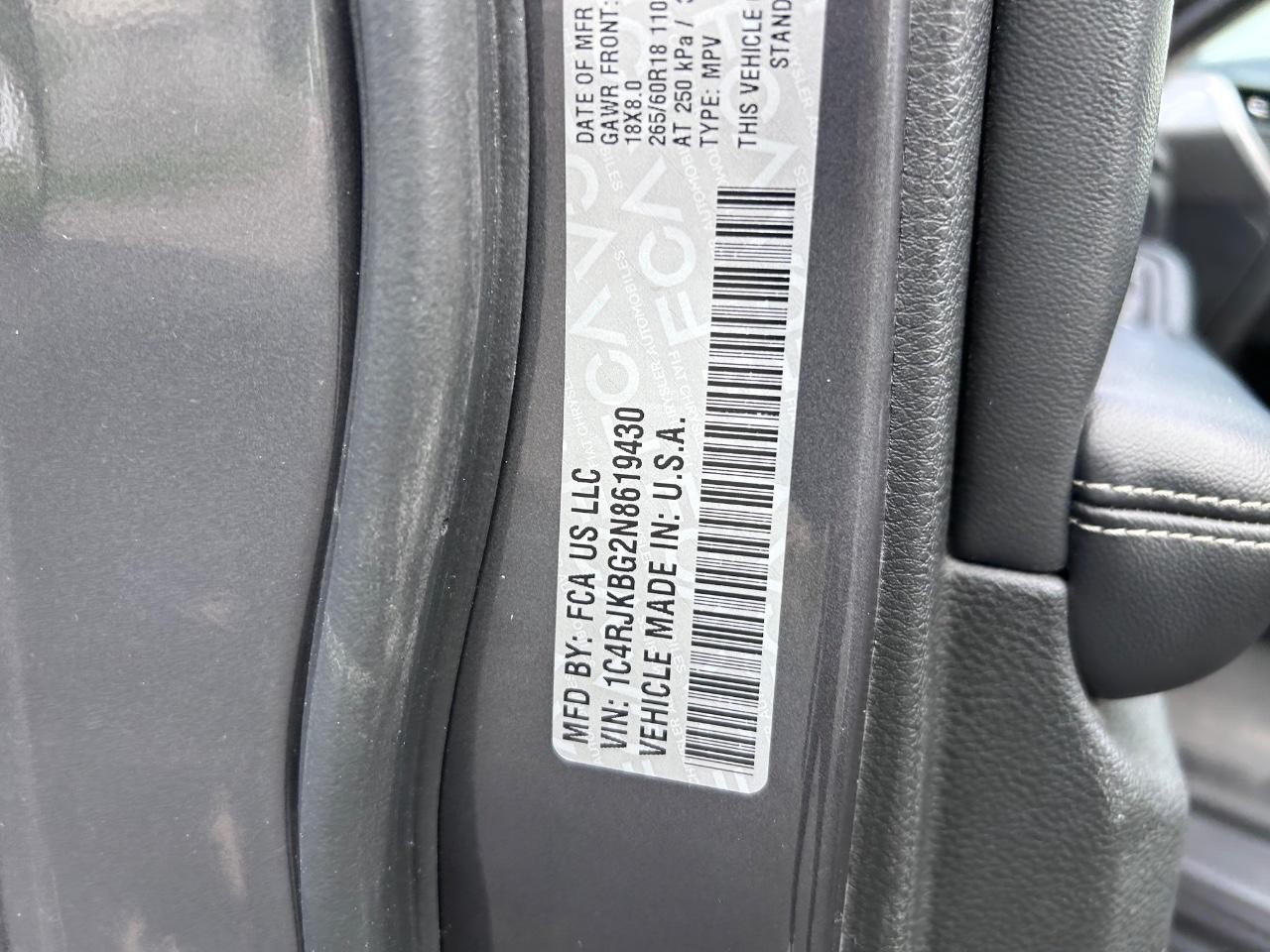 2022 Baltic Gray Metallic Clearcoat Jeep Grand Cherokee L Limited 4X4 SUV
