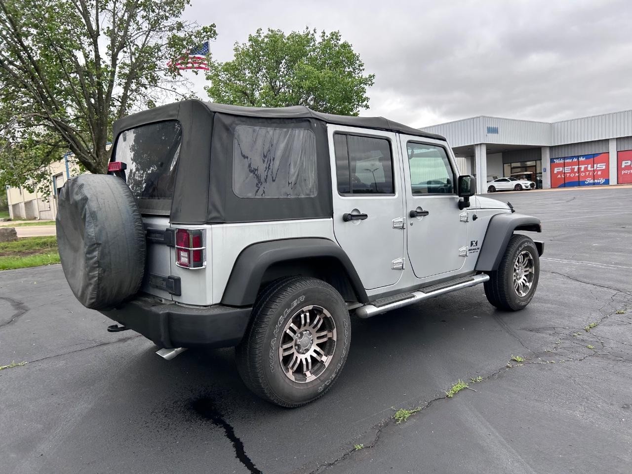 2008 Bright Silver Metallic Jeep Wrangler Unlimited X 4X4 SUV