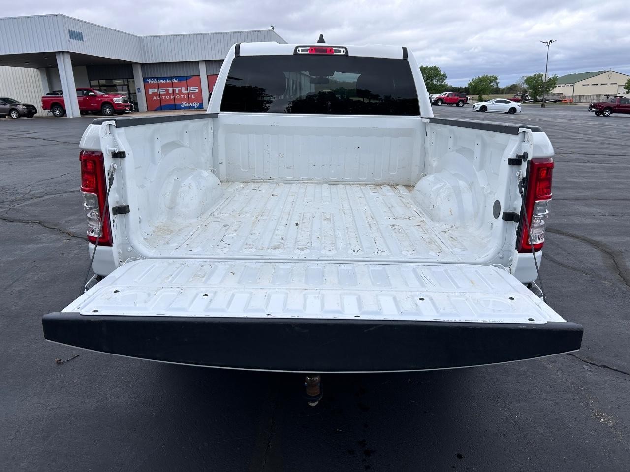 2021 Bright White Clearcoat Ram 1500 Big Horn/Lone Star 4X4 Truck