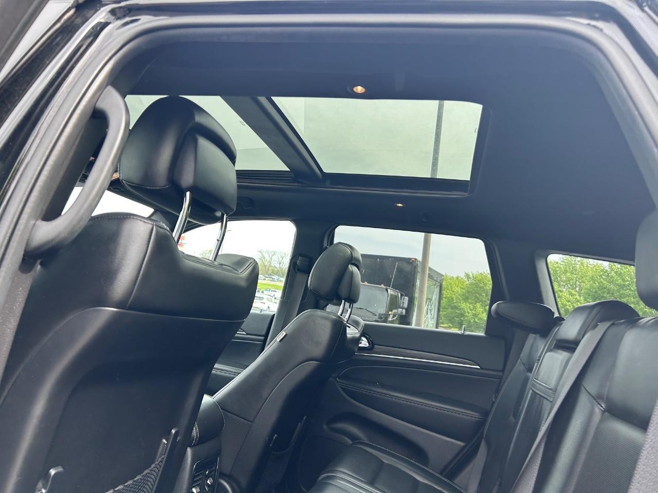 2021 Diamond Black Crystal Pearlcoat Jeep Grand Cherokee 80th Anniversary Edition 4X4 SUV