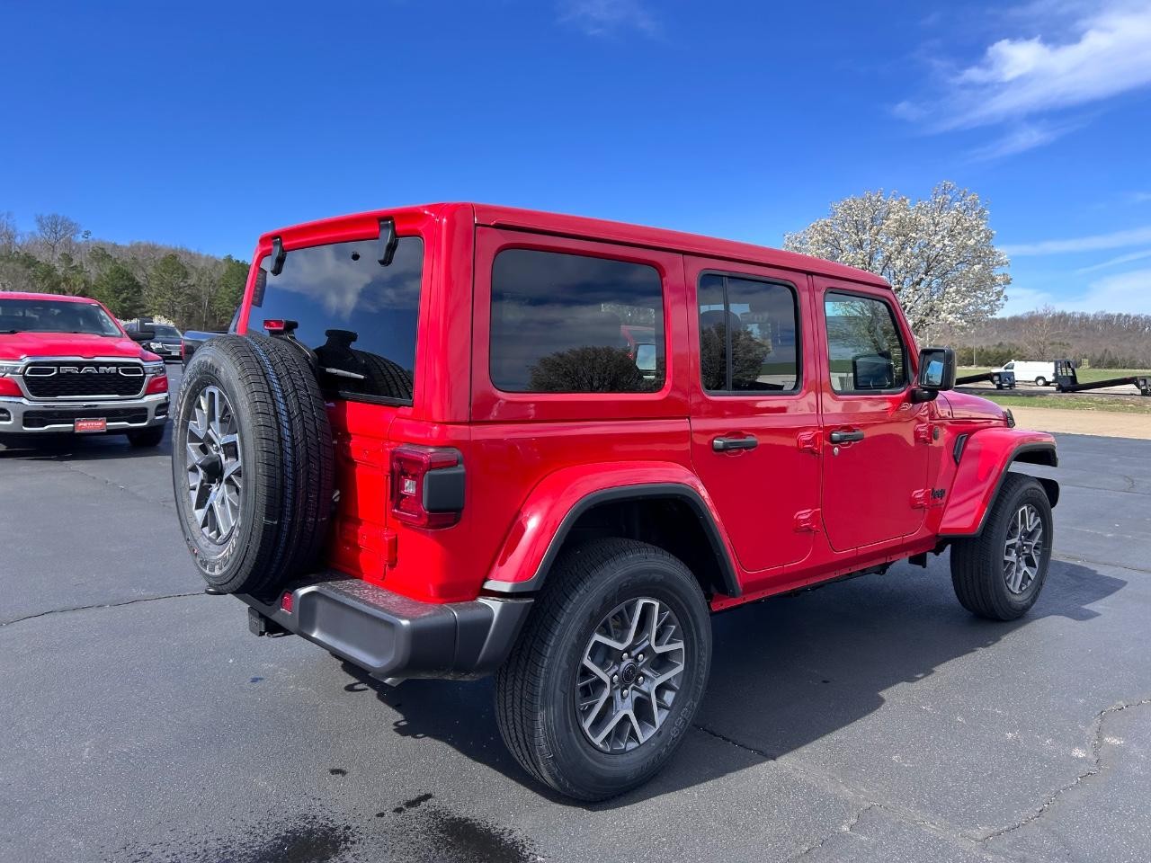 2025 Firecracker Red Clearcoat Jeep Wrangler Sahara 4X4 SUV