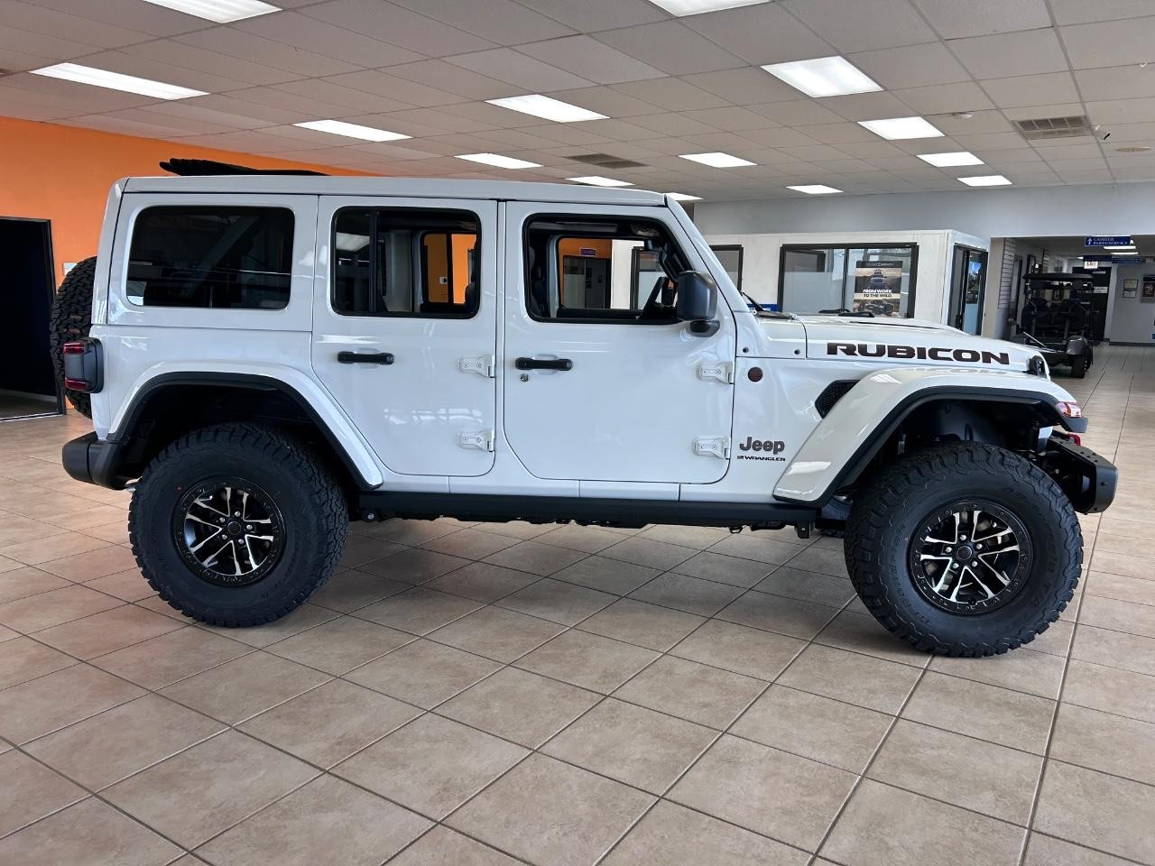 2025 Bright White Clearcoat Jeep Wrangler Rubicon X 4X4 SUV