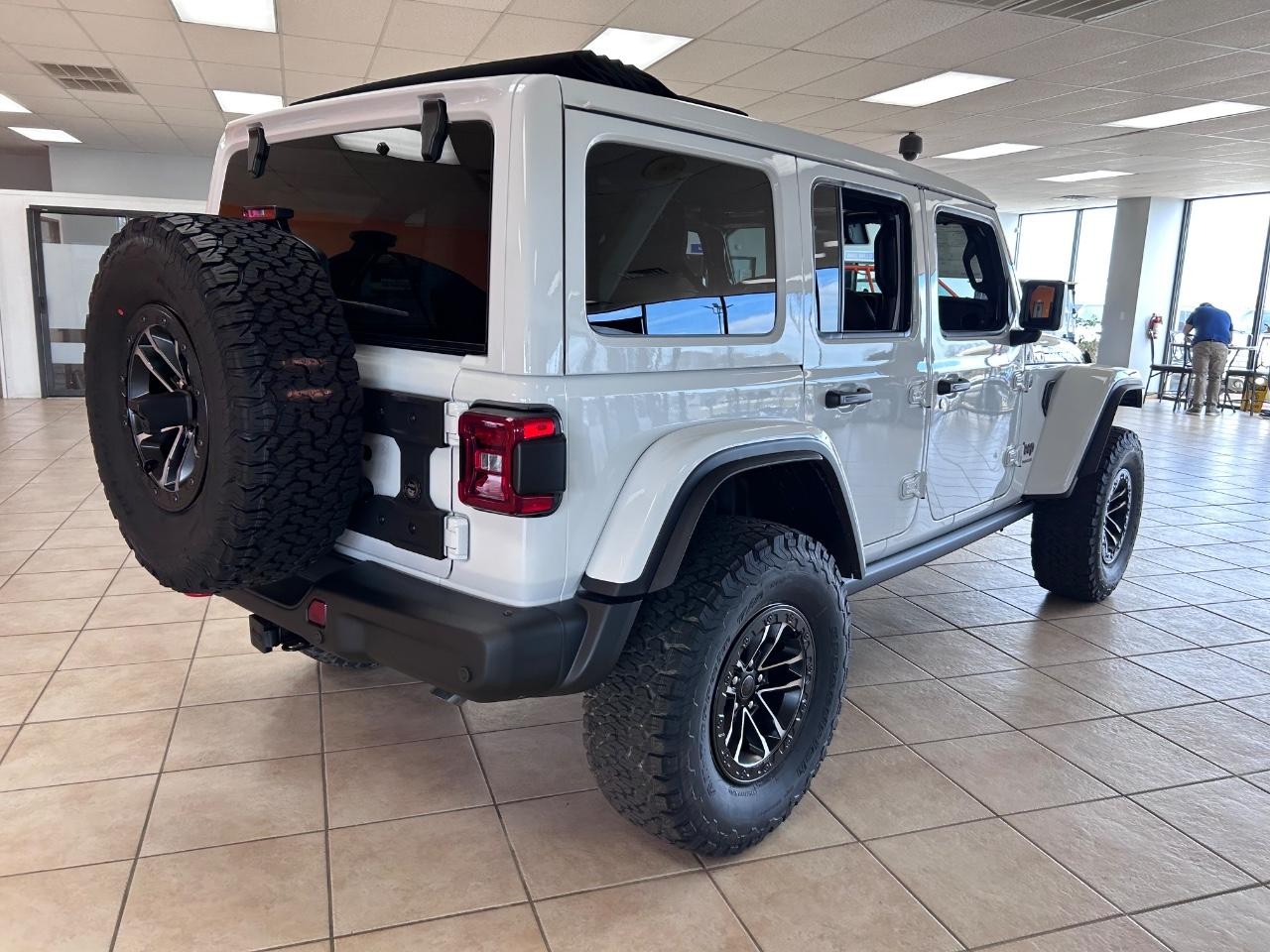2025 Bright White Clearcoat Jeep Wrangler Rubicon X 4X4 SUV