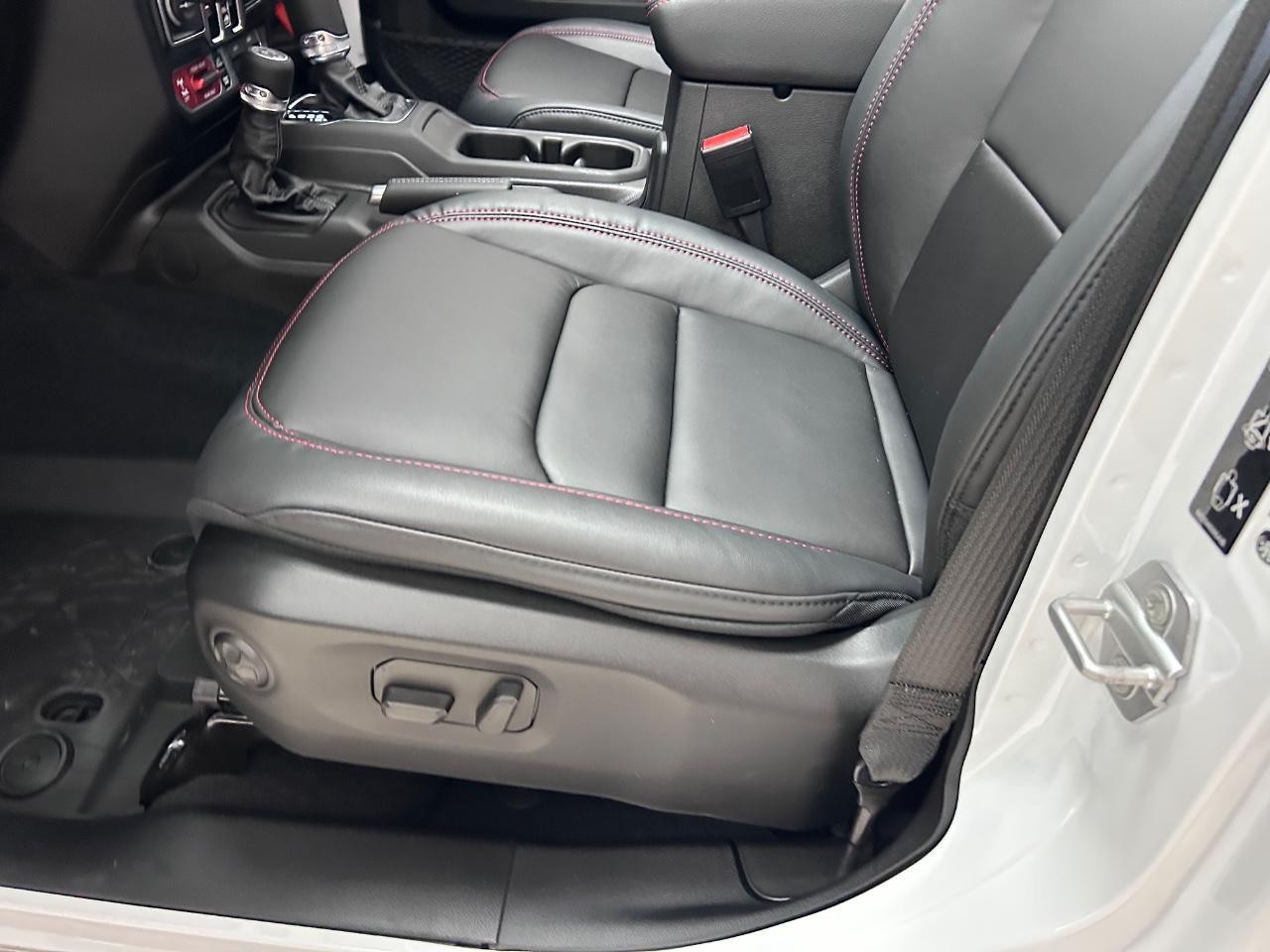 2025 Bright White Clearcoat Jeep Wrangler Rubicon X 4X4 SUV