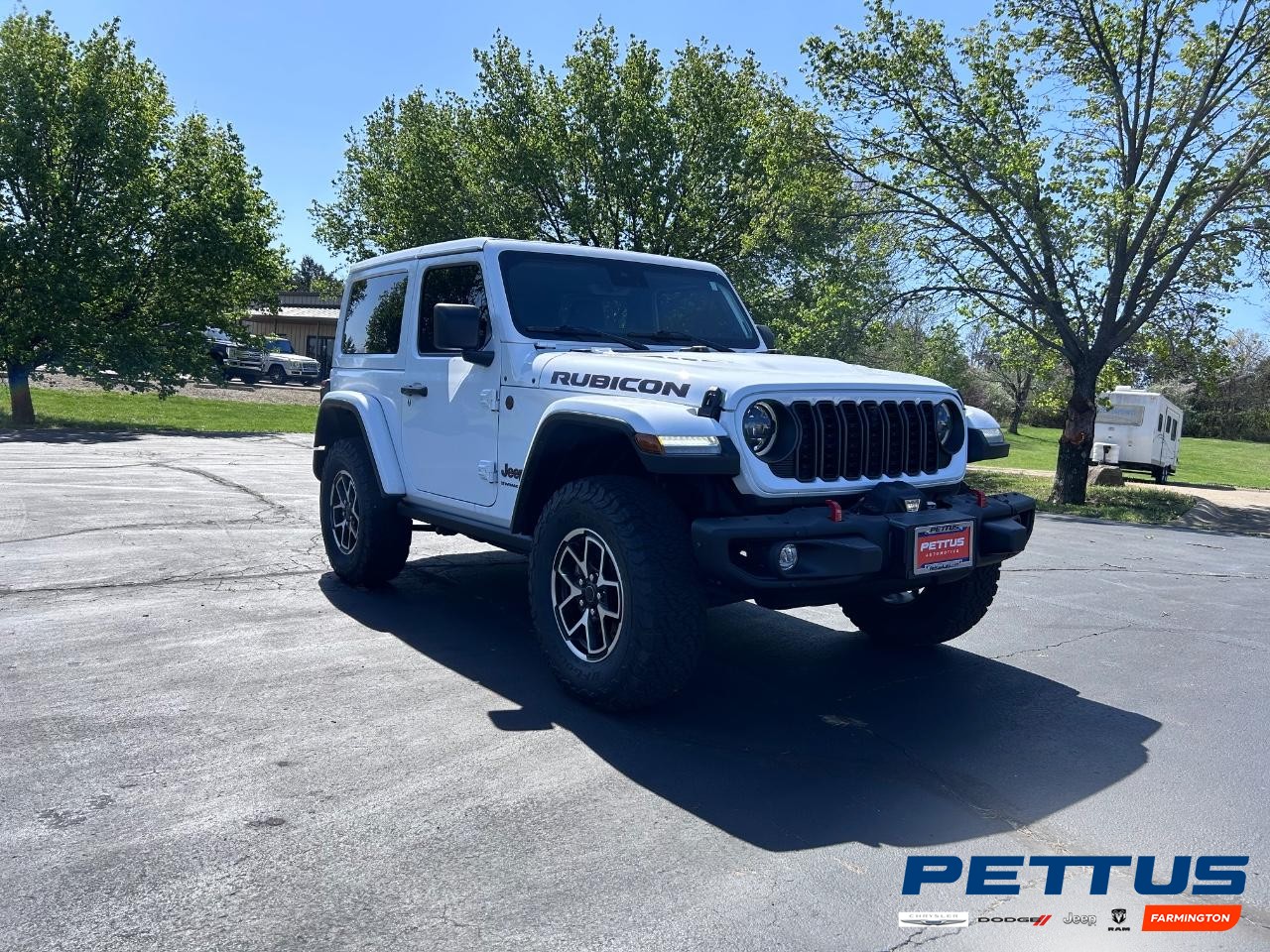 2024 Bright White Clearcoat Jeep Wrangler Rubicon X SUV