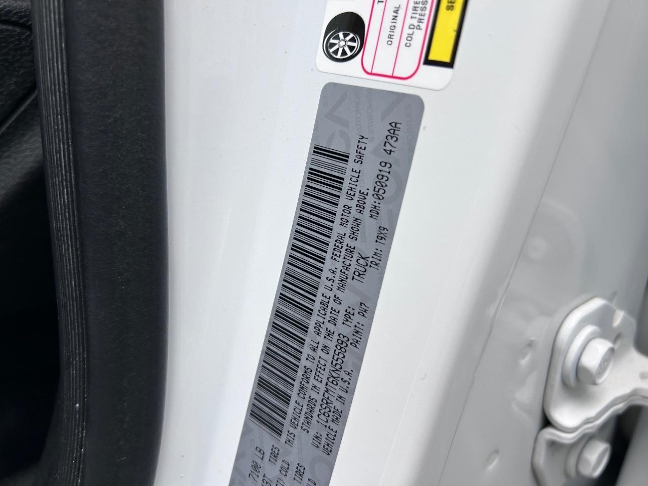 2019 Bright White Clearcoat Ram 1500 Big Horn/Lone Star 4X4 Truck