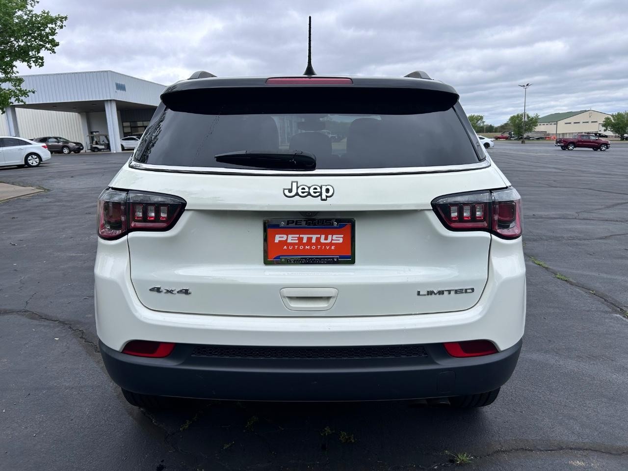 2018 White Clearcoat Jeep Compass Limited 4X4 SUV