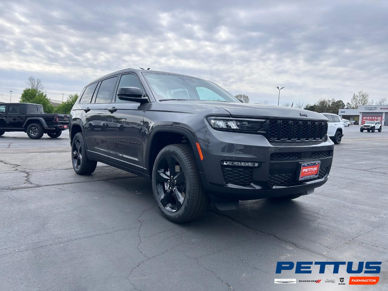 2025 Baltic Gray Metallic Clearcoat Jeep Grand Cherokee L Limited SUV