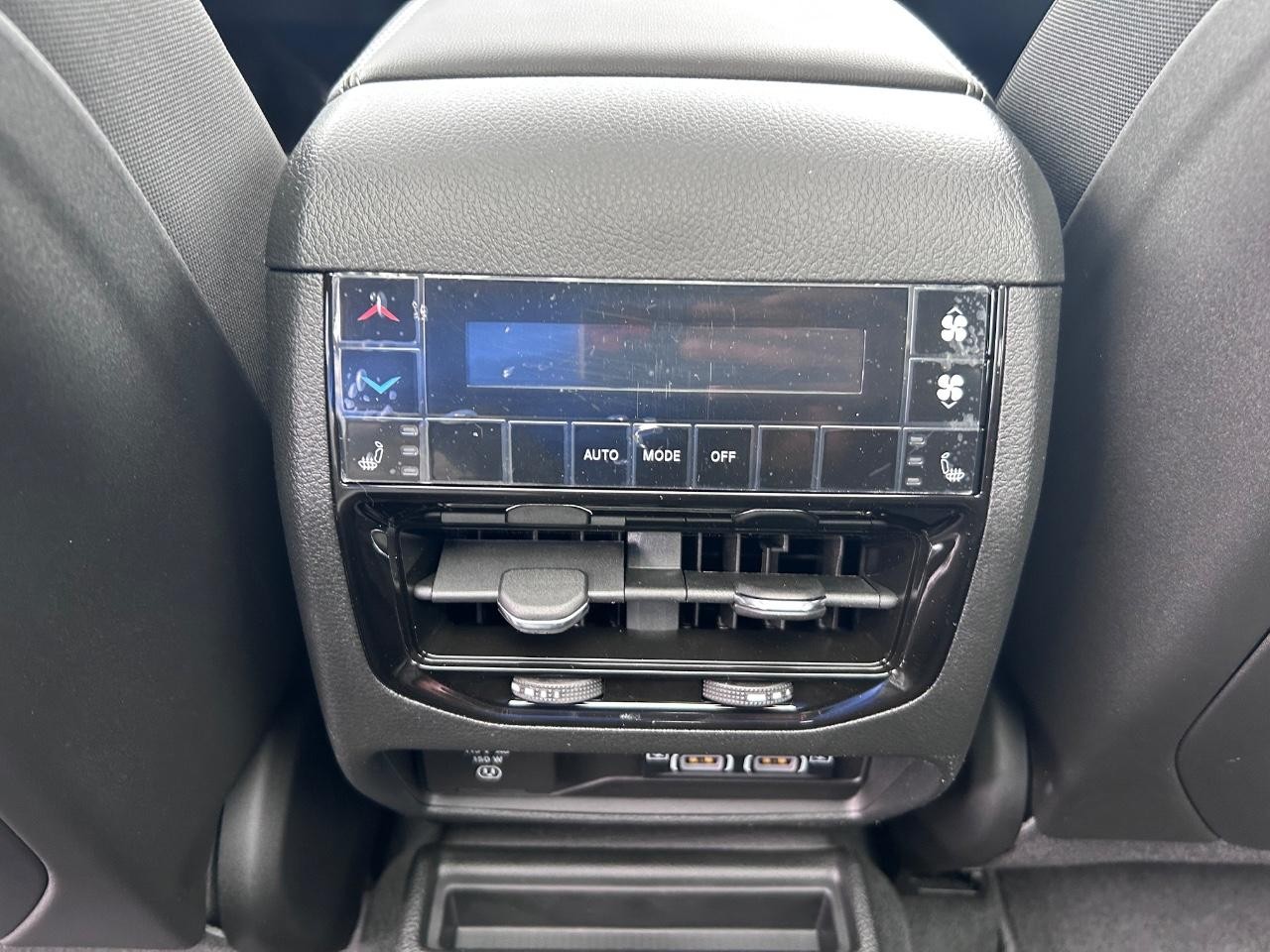 2025 Baltic Gray Metallic Clearcoat Jeep Grand Cherokee L Limited 4X4 SUV