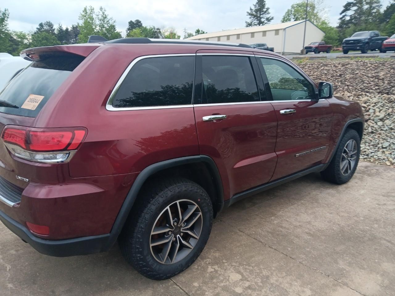 2022 Velvet Red Pearlcoat Jeep Grand Cherokee WK Limited 4X4 SUV