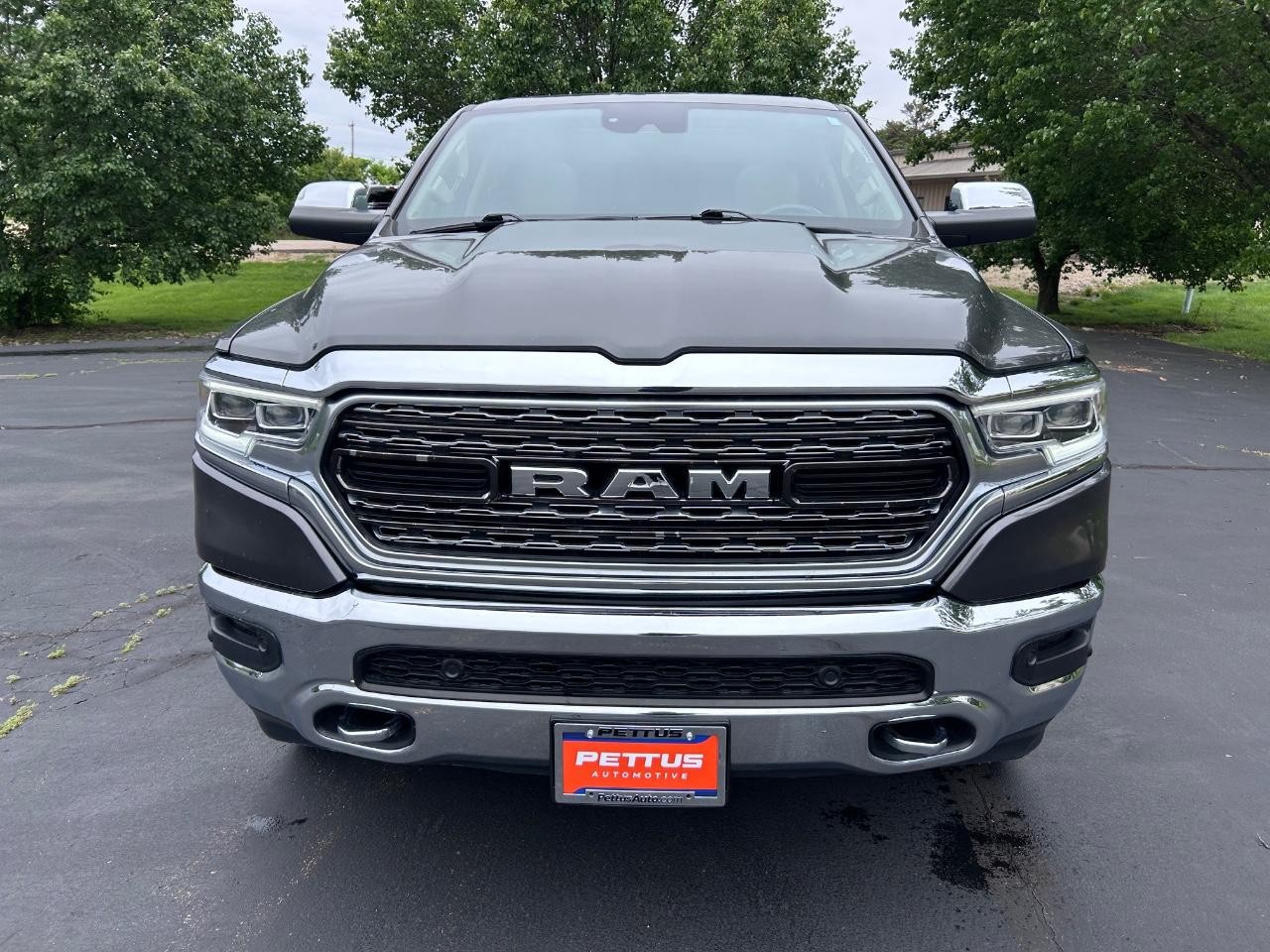 2019 Granite Crystal Metallic Clearcoat Ram 1500 Limited 4X4 Truck