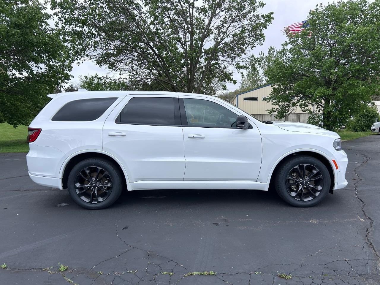 2022 White Knuckle Clearcoat Dodge Durango R/T AWD SUV