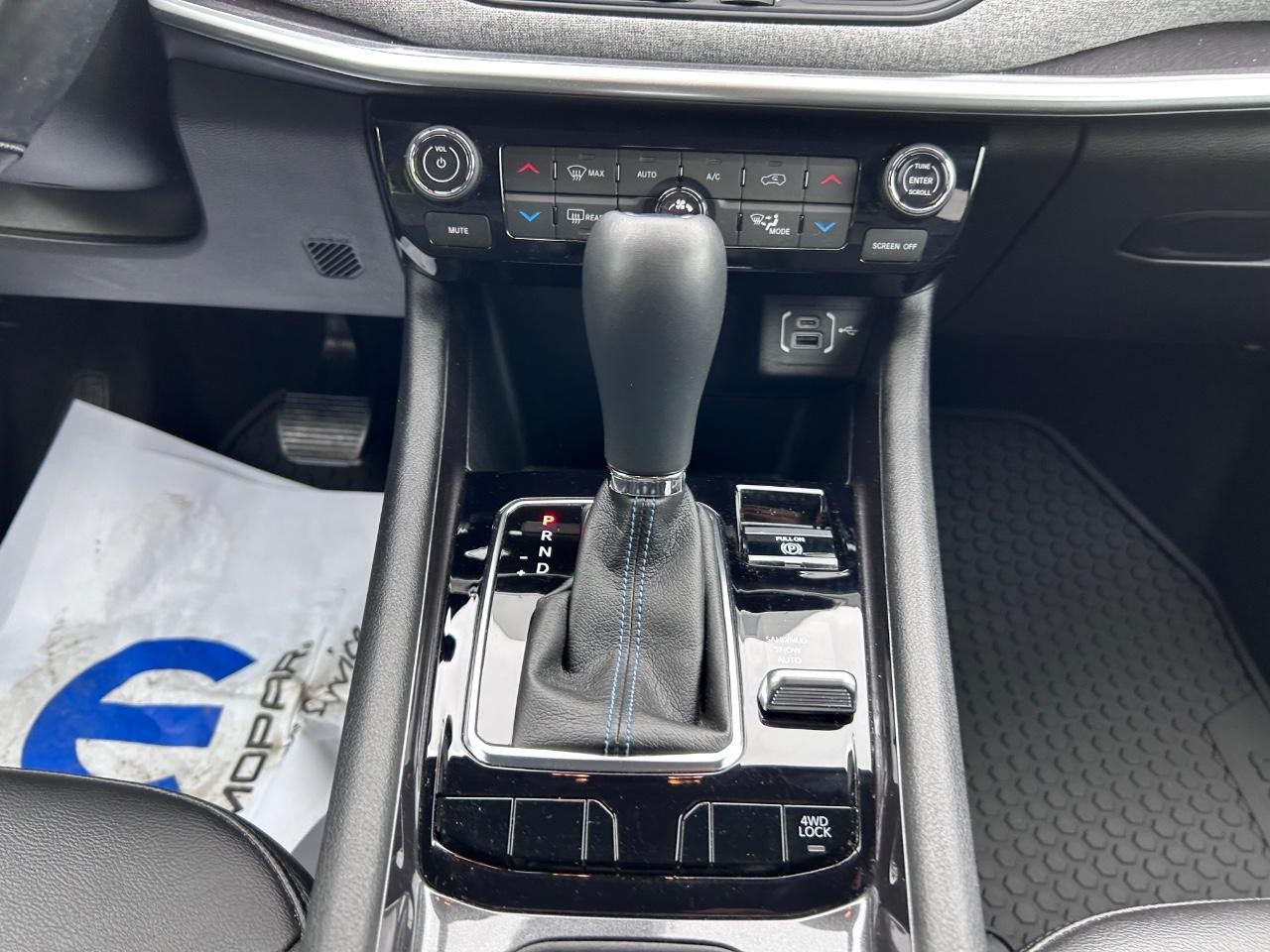 2022 Laser Blue Pearlcoat Jeep Compass Latitude 4X4 SUV