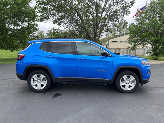 Used 2022 Jeep Compass Latitude with VIN 3C4NJDBBXNT142276 for sale in Farmington, MO