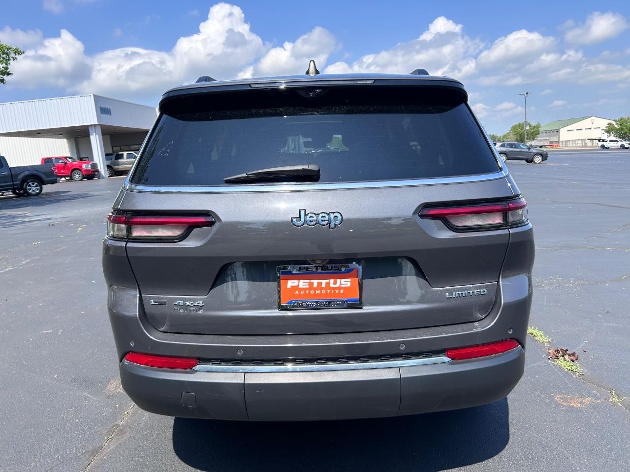 2022 Baltic Gray Metallic Clearcoat Jeep Grand Cherokee L Limited 4X4 SUV