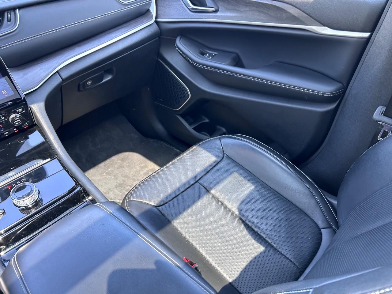 2022 Baltic Gray Metallic Clearcoat Jeep Grand Cherokee L Limited 4X4 SUV
