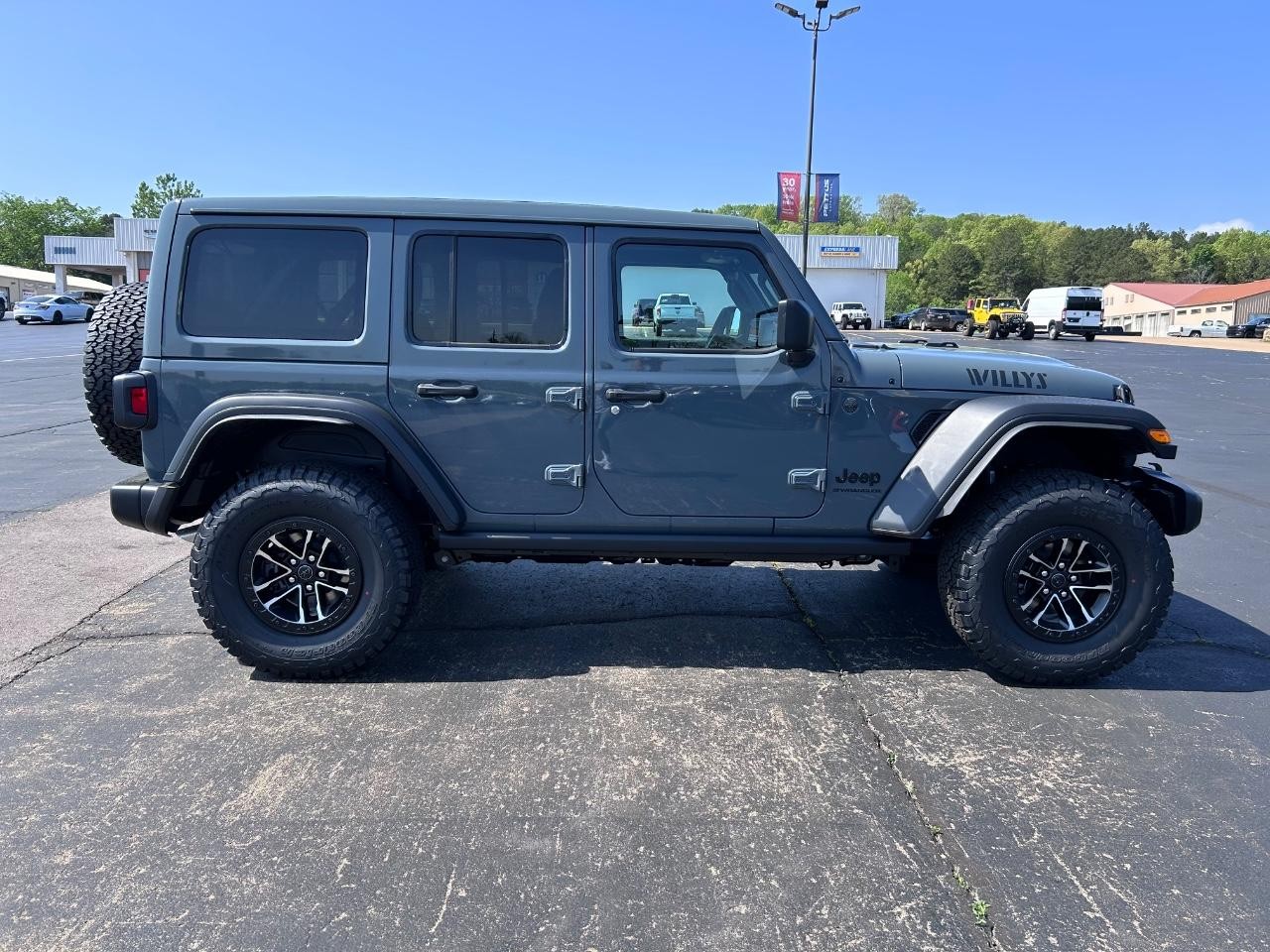 2025 Anvil Clearcoat Jeep Wrangler Willys 4X4 SUV