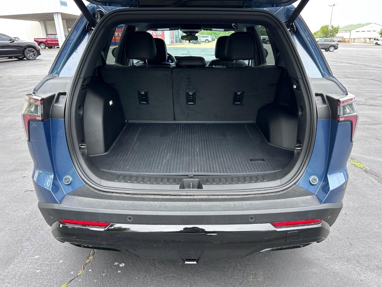 2025 Lakeshore Blue Metallic Chevrolet Equinox RS AWD SUV