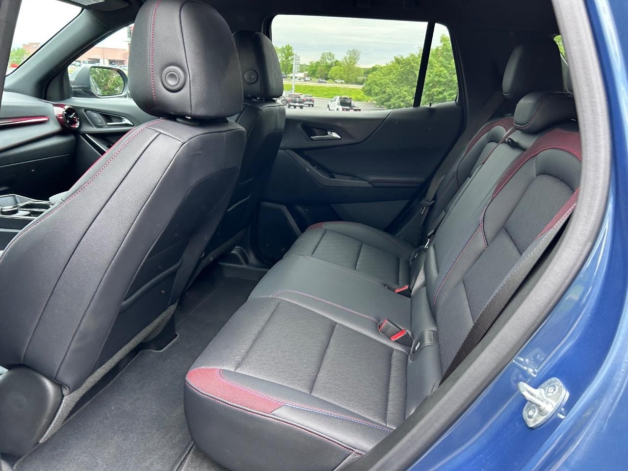 2025 Lakeshore Blue Metallic Chevrolet Equinox RS AWD SUV