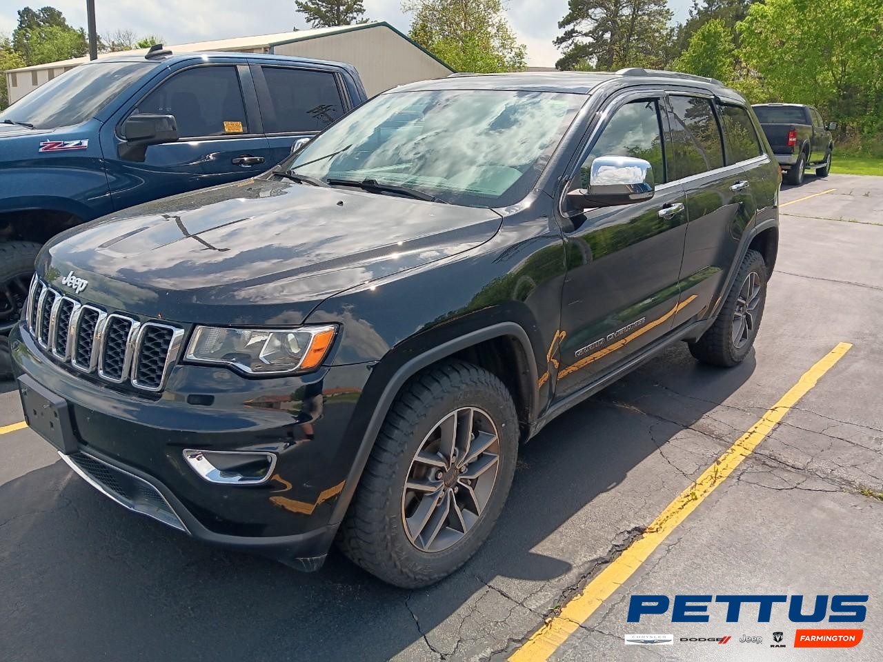 2021 Diamond Black Crystal Pearlcoat Jeep Grand Cherokee Limited SUV