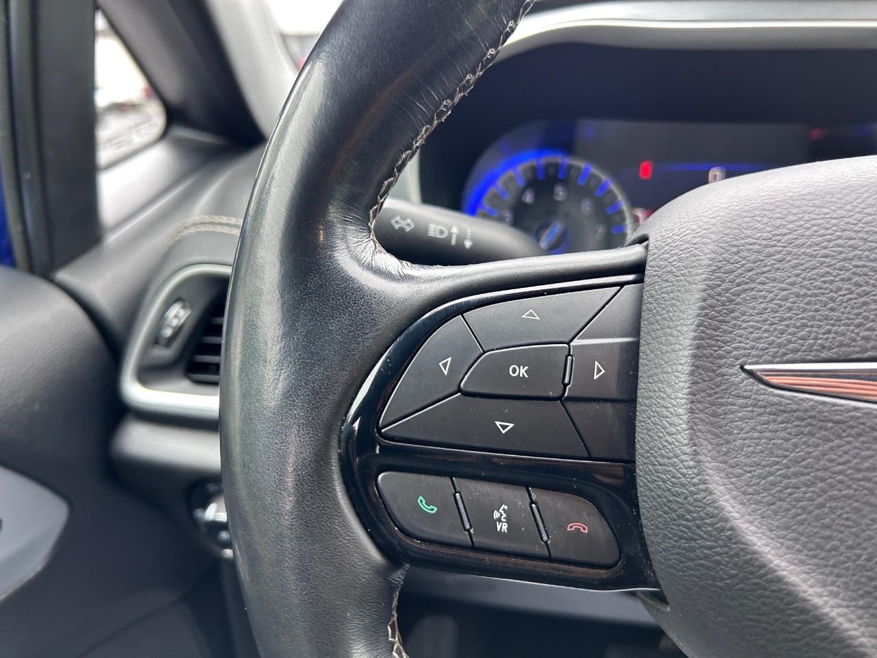 2021 Ocean Blue Metallic Chrysler Pacifica Touring L FWD Van