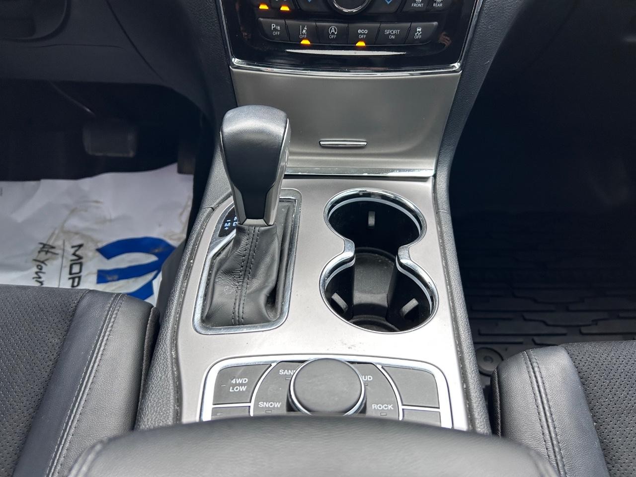2022 Sting-Gray Clearcoat Jeep Grand Cherokee WK Laredo X 4X4 SUV
