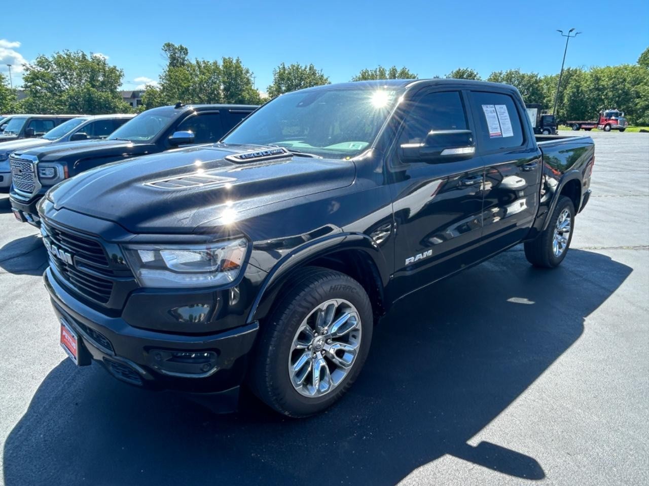 2020 Diamond Black Crystal Pearlcoat Ram 1500 4X4 Undefined