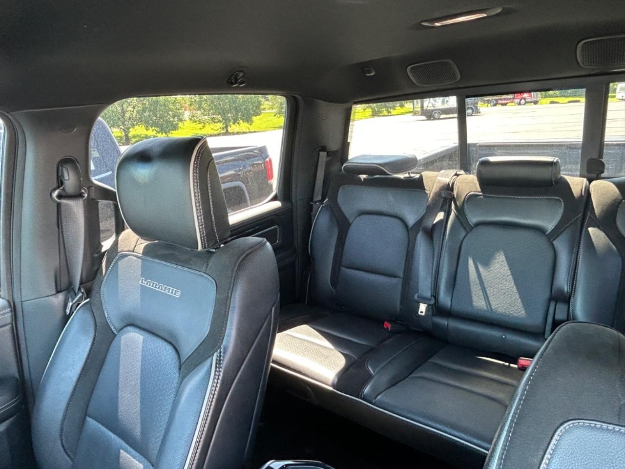 2020 Diamond Black Crystal Pearlcoat Ram 1500 4X4 Undefined