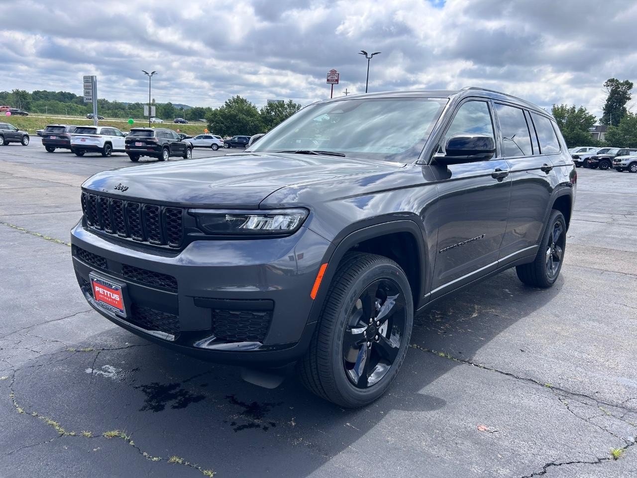 2025 Baltic Gray Metallic Clearcoat Jeep Grand Cherokee L Altitude X 4X4 SUV