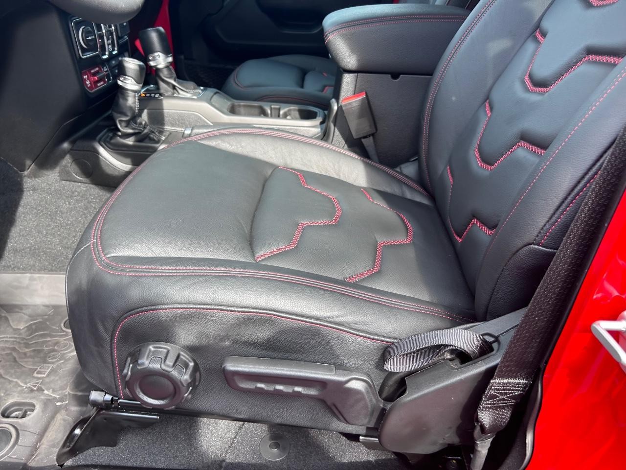 2024 Firecracker Red Clearcoat Jeep Wrangler Willys 4X4 SUV
