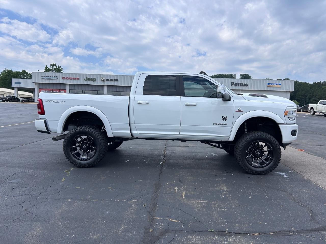 2024 Ram 2500