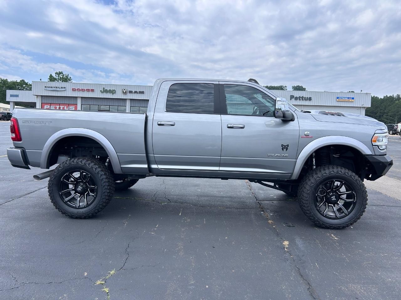 2024 Ram 2500