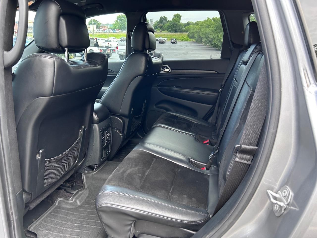 2018 Billet Silver Metallic Clearcoat Jeep Grand Cherokee Altitude 4X4 SUV