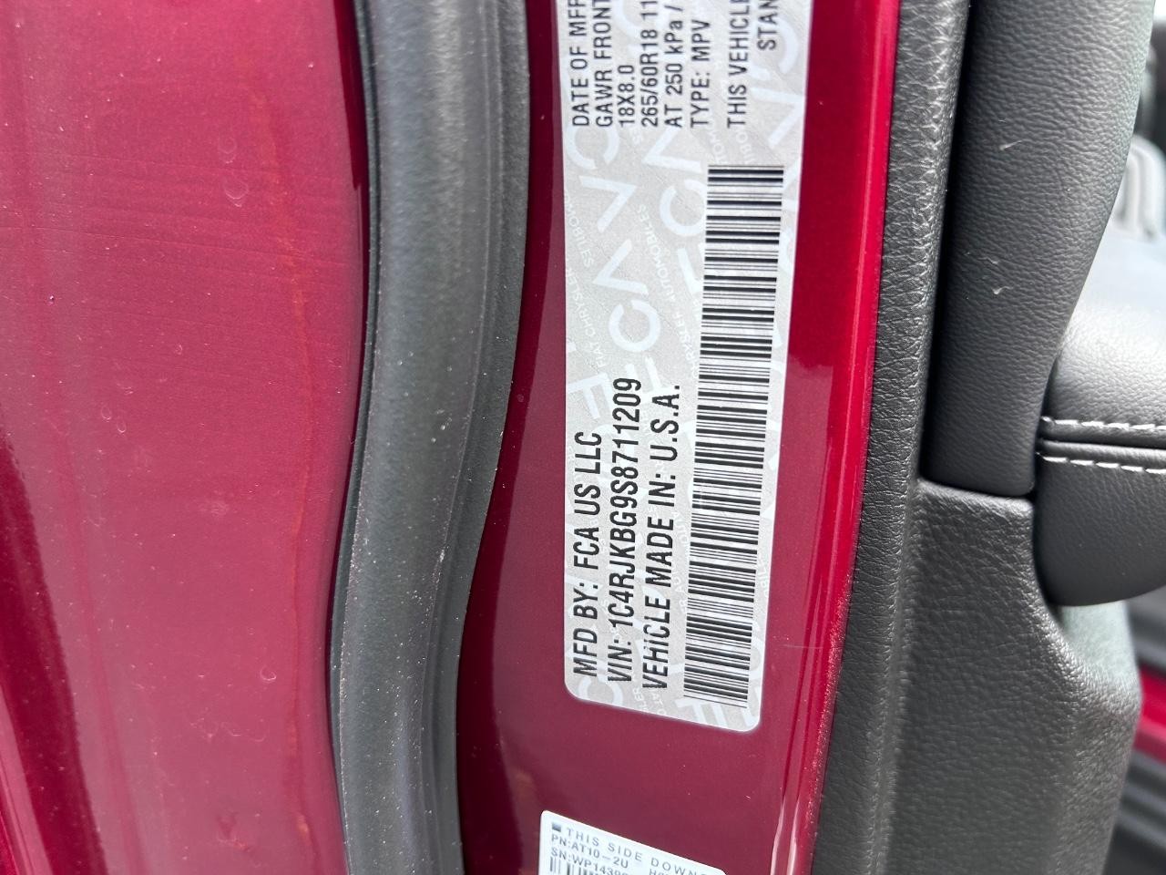 2025 Velvet Red Pearlcoat Jeep Grand Cherokee L Limited 4X4 SUV